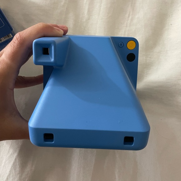 Polaroid Now Camera - Picture 5 of 6
